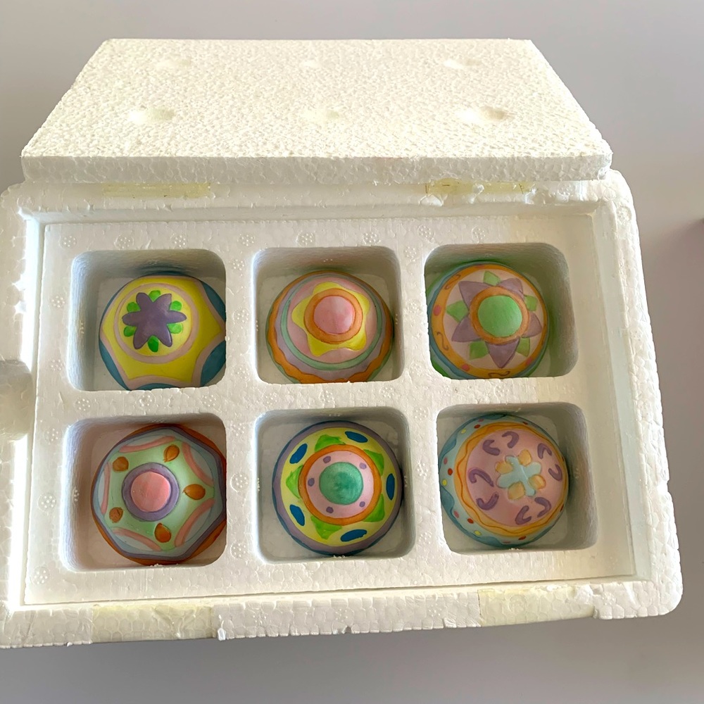 Ceramic Easter Egg Candles NWT - Picture 7 of 9